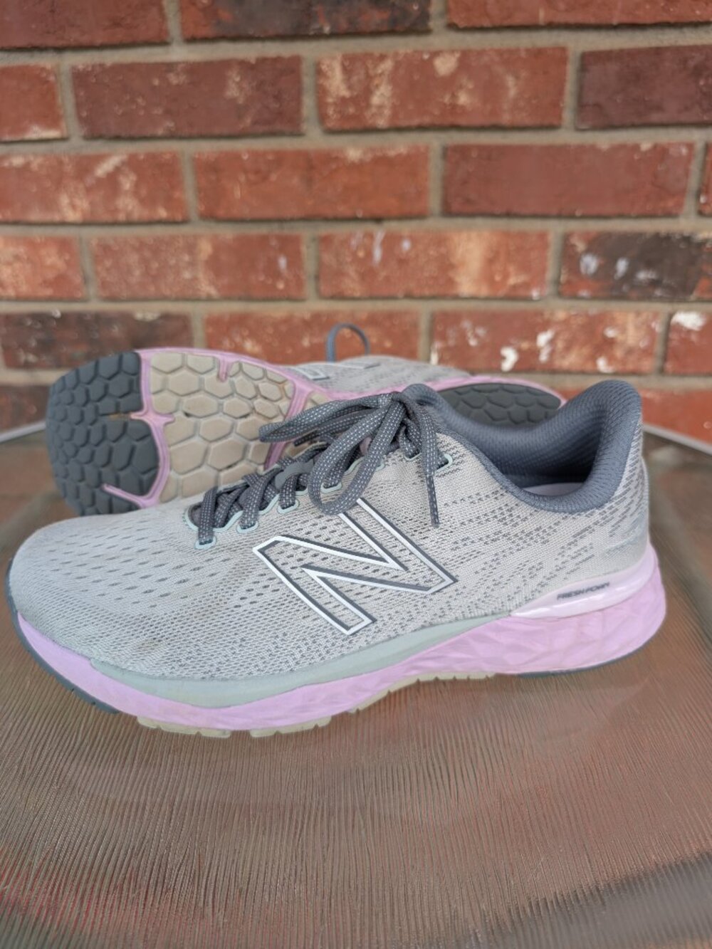 Women's New Balance Fresh Foam 880 Running Shoes Grey Size 10.5 D